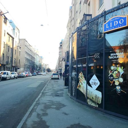 Tiny Non-Smoking Caka & Free Parking Lejlighed Riga Eksteriør billede